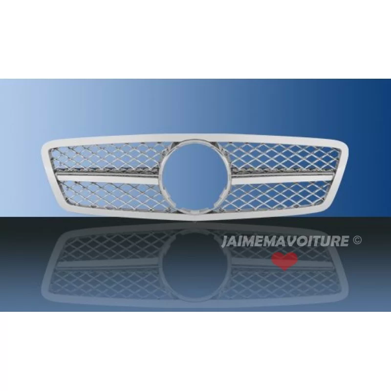 Mercedes C Class AMG C63 chrome grille