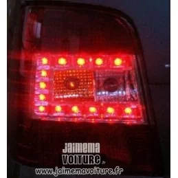 VW Touran Rökta röda LED-bakljus