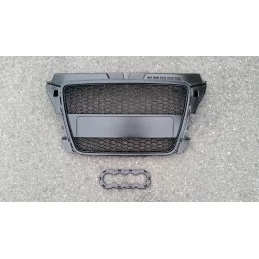 Zwarte Audi RS3 grille