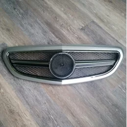 2014 Mercedes E-klass AMG E63 grill