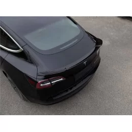 Tesla Model 3 : Ajoutez un aileron arrière