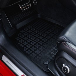 Rubber floor mats for Mercedes B-Class W247